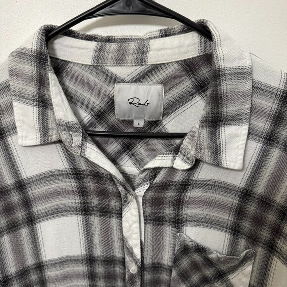 Rails - White & Gray plaid button down long sleeve shirt - Picture 2 of 2